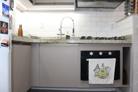 Apartamento à venda com 72m², 2 quartos e 1 vagaCozinha