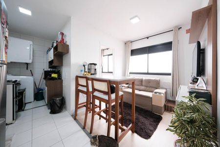 Sala/Cozinha de apartamento à venda com 2 quartos, 35m² em Cidade Antônio Estêvão de Carvalho, São Paulo