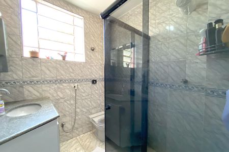 Apartamento à venda com 65m², 2 quartos e 1 vaga Apartamento à venda com 65m², 2 quartos e 1 vagaBanheiro