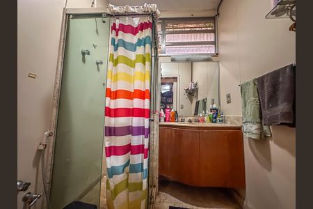 Apartamento à venda com 130m², 3 quartos e 1 vagaBanheiro da Suíte 2
