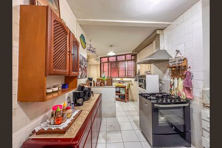 Apartamento à venda com 130m², 3 quartos e 1 vagaCozinha