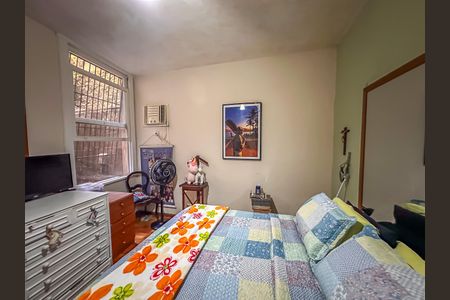 Apartamento à venda com 130m², 3 quartos e 1 vagaSuíte