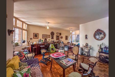 Apartamento à venda com 130m², 3 quartos e 1 vagaSala