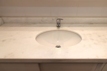 Apartamento à venda com 68m², 2 quartos e 2 vagasBanheiro da Suíte