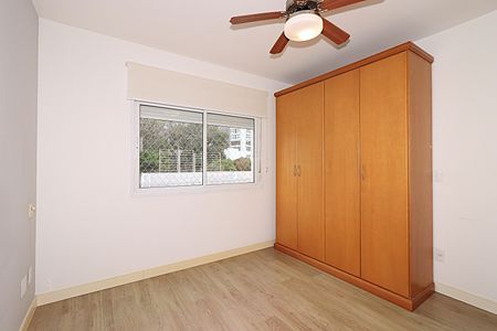 Apartamento à venda com 68m², 2 quartos e 2 vagasSuíte