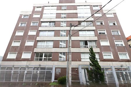 Apartamento à venda com 68m², 2 quartos e 2 vagasFachada 