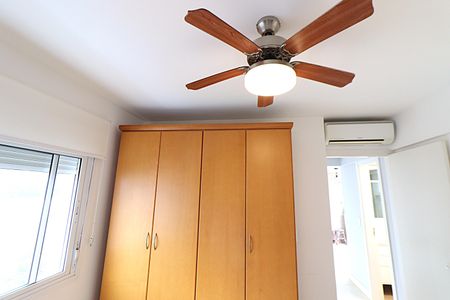 Apartamento à venda com 68m², 2 quartos e 2 vagasSuíte