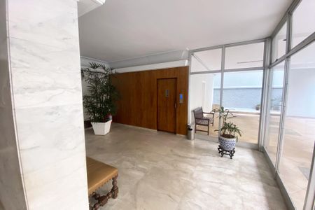 Apartamento à venda com 185m², 3 quartos e 1 vagaHall de entrada