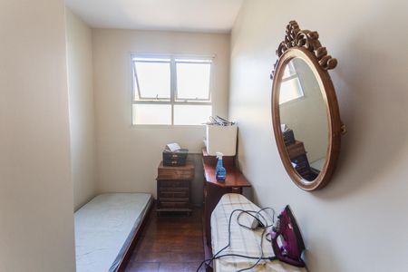 Apartamento à venda com 280m², 4 quartos e 3 vagasQuarto de Serviço 2