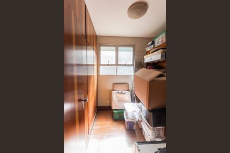 Apartamento à venda com 280m², 4 quartos e 3 vagasQuarto de Serviço 1