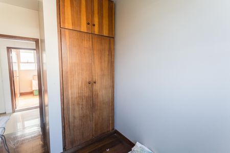 Apartamento à venda com 280m², 4 quartos e 3 vagasQuarto de Serviço 2