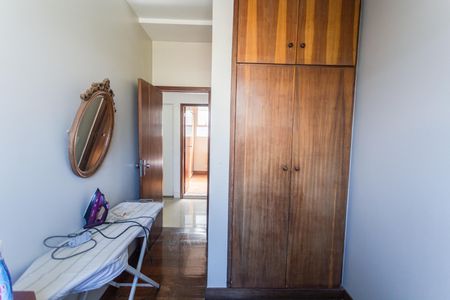 Apartamento à venda com 280m², 4 quartos e 3 vagasQuarto de Serviço 2
