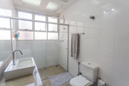 Apartamento à venda com 280m², 4 quartos e 3 vagasBanheiro Social