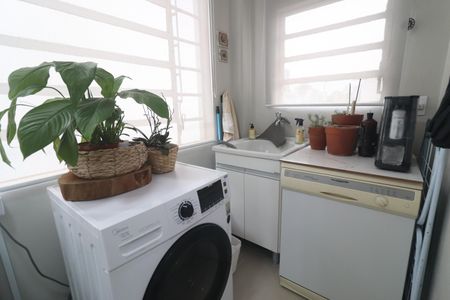 Apartamento à venda com 109m², 3 quartos e sem vagaÁrea de Serviço