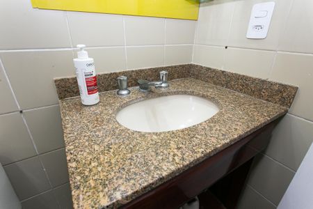 Apartamento à venda com 56m², 2 quartos e 1 vagaBanheiro da Suíte