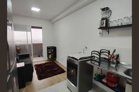 Sala/Cozinha de apartamento à venda com 2 quartos, 44m² em Jardim São Luís, São Paulo