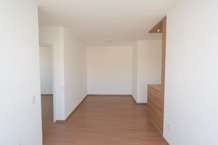 Sala de apartamento para alugar com 2 quartos, 55m² em Novo Riacho, Contagem