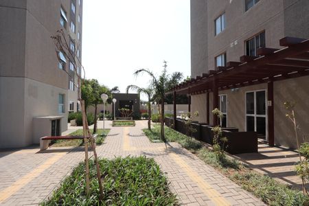 Apartamento à venda com 37m², 2 quartos e sem vagaÁrea comum