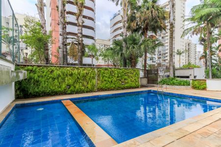 Apartamento para alugar com 167m², 3 quartos e 2 vagasÁrea comum - Piscina