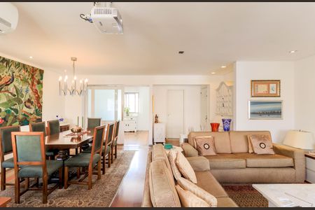 Apartamento para alugar com 167m², 3 quartos e 2 vagasSala