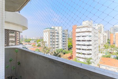 Apartamento para alugar com 167m², 3 quartos e 2 vagasVaranda dos Quarto 1 e 2