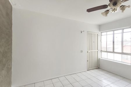 Apartamento para alugar com 60m², 2 quartos e sem vagaSala
