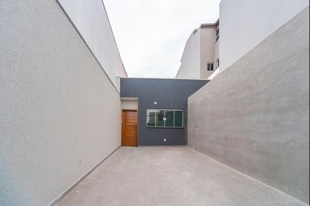Casa à venda com 77m², 3 quartos e 2 vagas Casa à venda com 77m², 3 quartos e 2 vagasGaragem