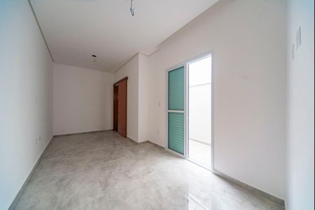 Casa à venda com 77m², 3 quartos e 2 vagas Casa à venda com 77m², 3 quartos e 2 vagasSuíte