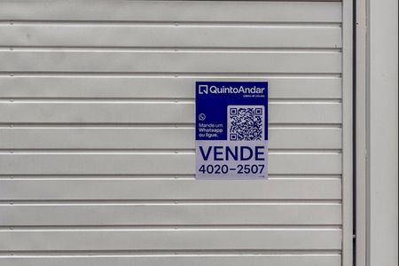 Casa à venda com 77m², 3 quartos e 2 vagas Casa à venda com 77m², 3 quartos e 2 vagasPlaca