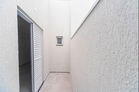 Casa à venda com 77m², 3 quartos e 2 vagas Casa à venda com 77m², 3 quartos e 2 vagasVista do Quarto 2