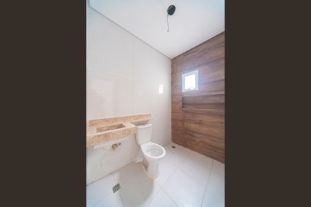 Casa à venda com 77m², 3 quartos e 2 vagas Casa à venda com 77m², 3 quartos e 2 vagasBanheiro da Suíte