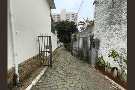 Casa de condomínio à venda com 250m², 4 quartos e 3 vagasHall de Entrada