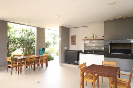 Apartamento à venda com 37m², 2 quartos e sem vagaÁrea comum - Churrasqueira