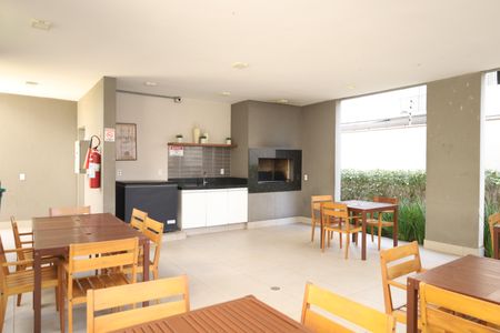 Apartamento à venda com 37m², 2 quartos e sem vagaÁrea comum - Churrasqueira