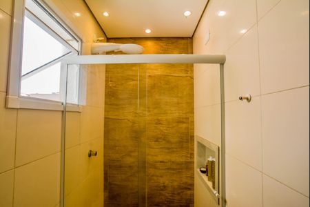 Apartamento à venda com 90m², 2 quartos e 1 vaga Apartamento à venda com 90m², 2 quartos e 1 vagaBanheiro