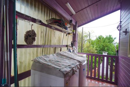 Casa à venda com 165m², 3 quartos e 2 vagasLavanderia