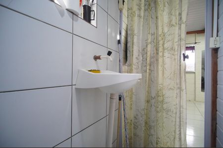 Casa à venda com 165m², 3 quartos e 2 vagasLavabo