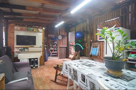 Casa à venda com 165m², 3 quartos e 2 vagasEspaço Gourmet