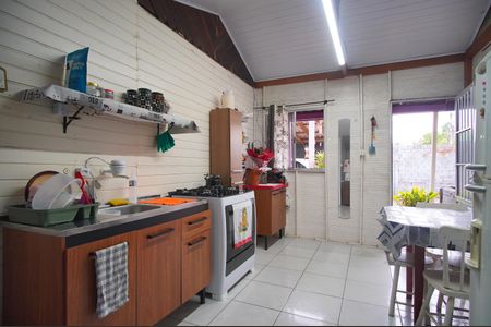 Casa à venda com 165m², 3 quartos e 2 vagasCozinha