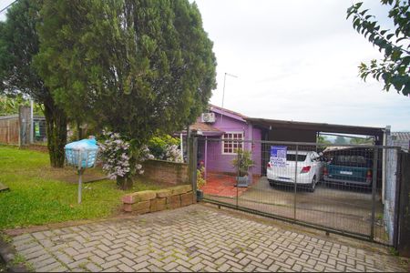 Casa à venda com 165m², 3 quartos e 2 vagasFachada