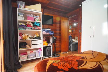 Casa à venda com 165m², 3 quartos e 2 vagasQuarto 1