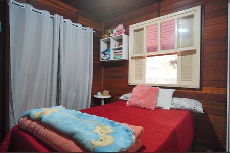 Casa à venda com 165m², 3 quartos e 2 vagasQuarto 2