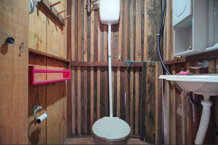 Casa à venda com 165m², 3 quartos e 2 vagasLavabo 2