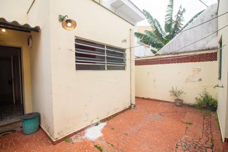 Casa à venda com 206m², 5 quartos e 3 vagasQuintal