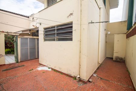 Casa à venda com 206m², 5 quartos e 3 vagasQuintal