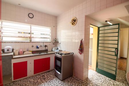 Casa à venda com 206m², 5 quartos e 3 vagasCozinha