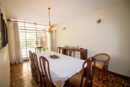 Casa à venda com 206m², 5 quartos e 3 vagasSala de Jantar