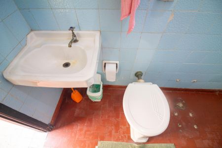 Casa à venda com 206m², 5 quartos e 3 vagasBanheiro de Serviço