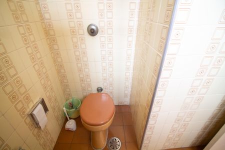 Casa à venda com 206m², 5 quartos e 3 vagasBanheiro