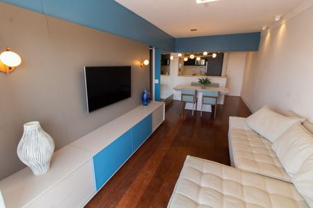 Apartamento à venda com 80m², 2 quartos e 1 vaga Apartamento à venda com 80m², 2 quartos e 1 vagaSala